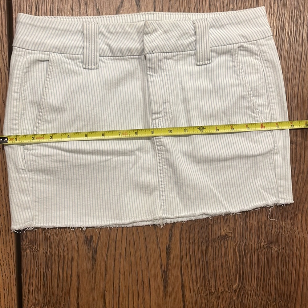 Hudson Jeans Mini Skirt - Picture 4 of 5